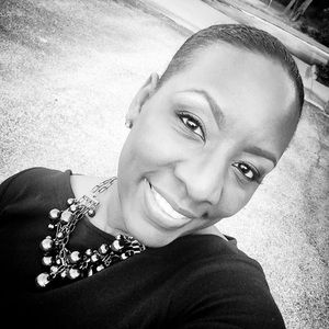 Meet your Posher, Laveta